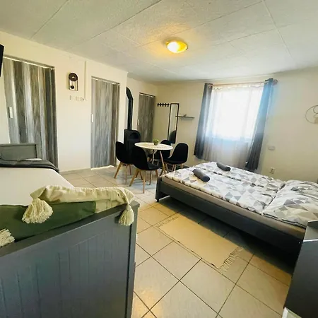 Buekk-voelgye Vendeghaz Tard